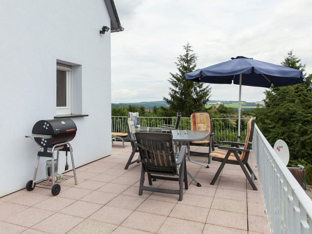 Peaceful Holiday Home In Rascheid Near Forest Geisfeld  Екстер'єр фото