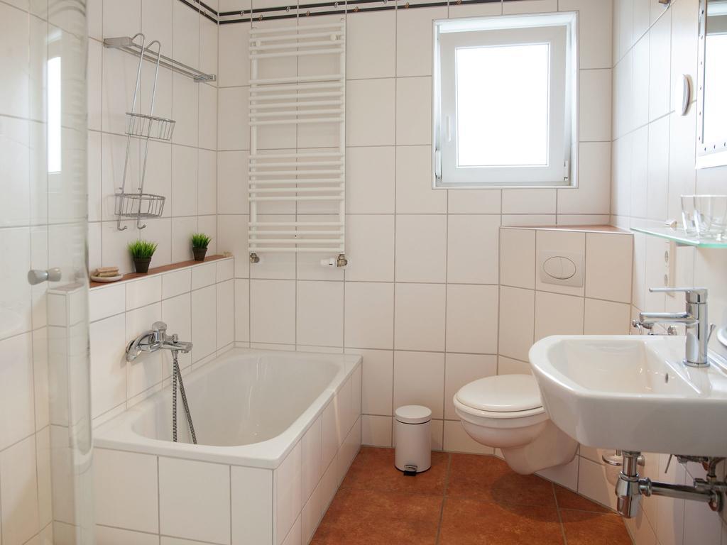 Peaceful Holiday Home In Rascheid Near Forest Geisfeld  Екстер'єр фото