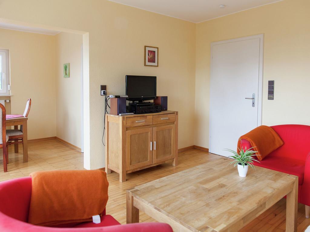 Peaceful Holiday Home In Rascheid Near Forest Geisfeld  Екстер'єр фото